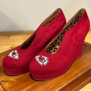 KC Chiefs Spirited Wedge